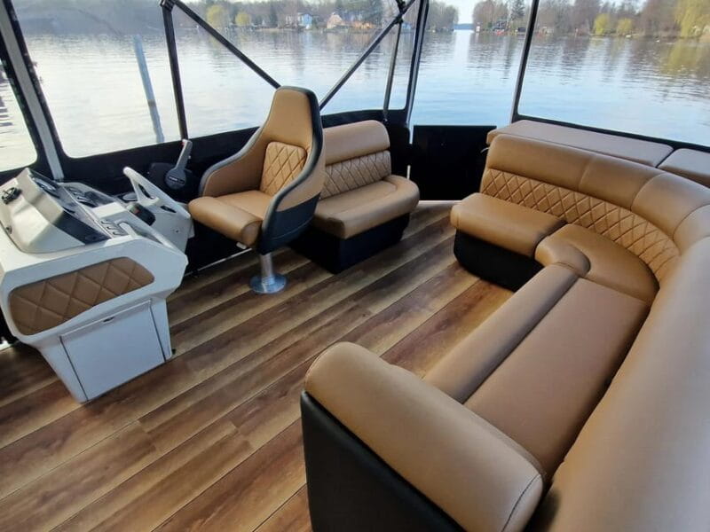 Berlin: Luxury Pontoon Kuba Rental - FAQ