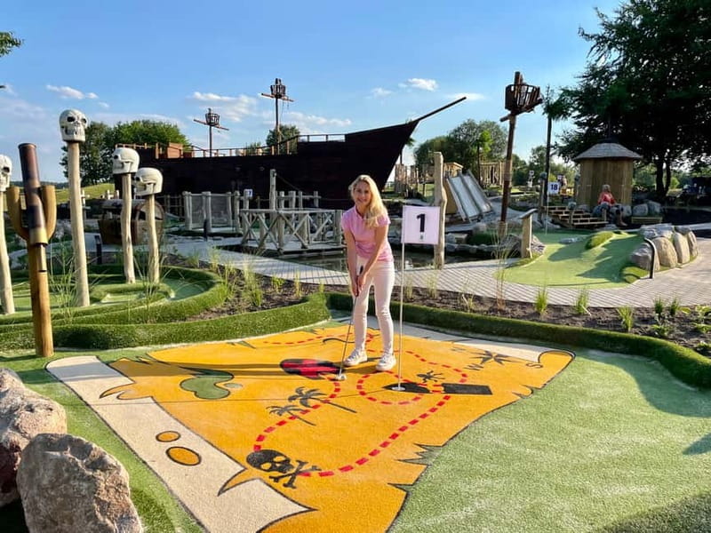Berlin: Pirate´s Island Adventure Mini Golf Ticket - Key Points / Takeaways