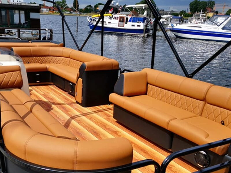Berlin: Pontoon Boat Rental - Bikini - FAQ