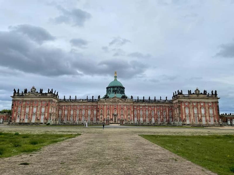 Berlin & Potsdam Palaces: From Kings to the Cold War - The Enchanting Gardens and Sanssouci Palace