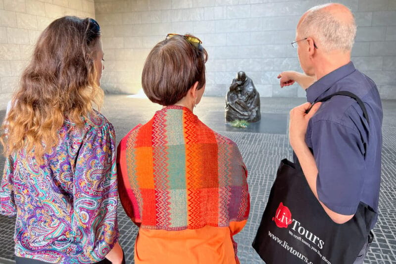 Berlin: Private Walking Tour with a Local Expert - Key points / Takeaways