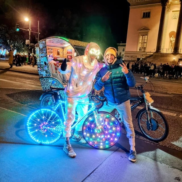 Berlin Rickshaw Tour -2 hours & hotel pickup - groups up to 16 people - The Experience: What to Expect on the Ride