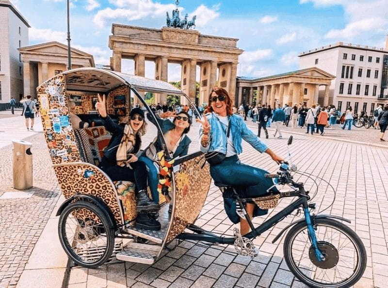 Berlin Rickshaw Tour -2 hours & hotel pickup - groups up to 16 people - Navigating Logistics: Price, Timing, and Comfort