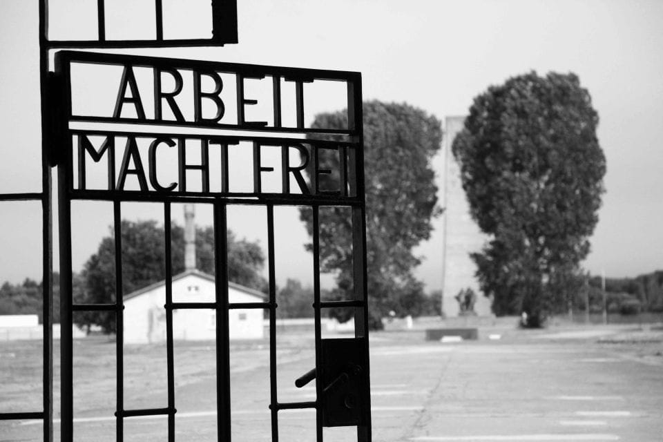Berlin: Sachsenhausen Memorial Day Small-Group Tour - Key Points