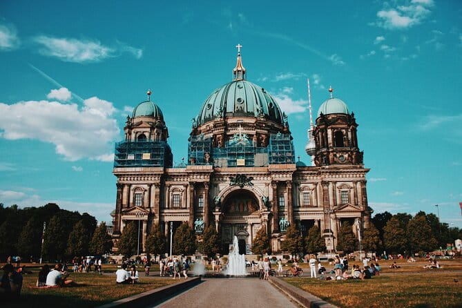 Berlin Scavenger Hunt and Highlights Self-Guided Tour - Who Will Love This Tour?