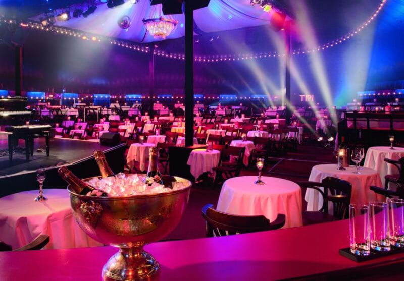 Berlin: Show at the Tipi am Kanzleramt - Dining and Refreshments: A Night for the Senses