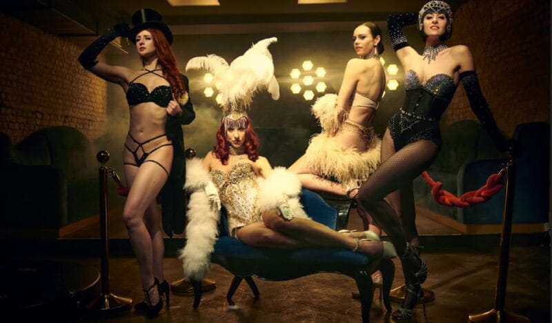Berlin: Showgirls of Burlesque Show - An in-depth look at the Showgirls of Burlesque in Berlin