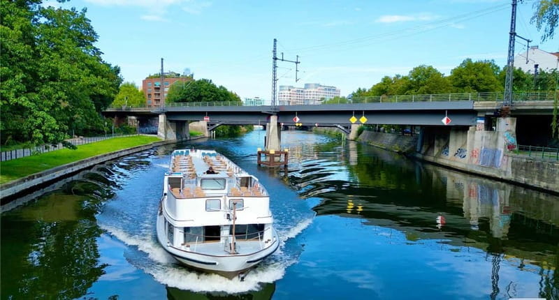 Berlin: Sightseeing Cruise from Berlin Main Station - Frequently Asked Questions
