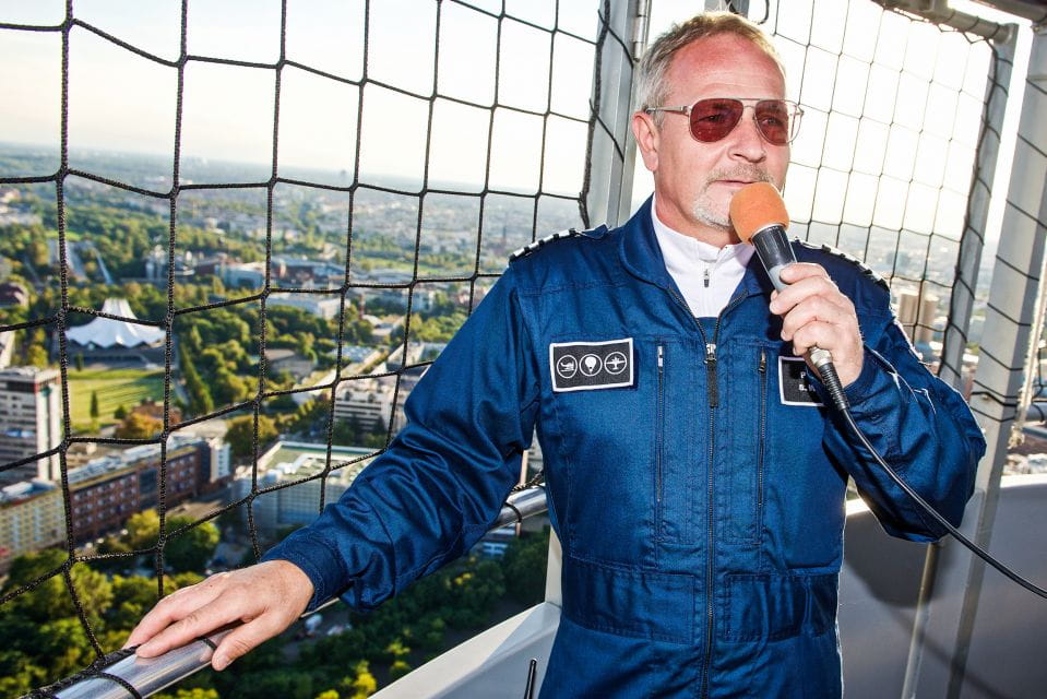 Berlin: Ticket for World Balloon With Perfect View - Key Points