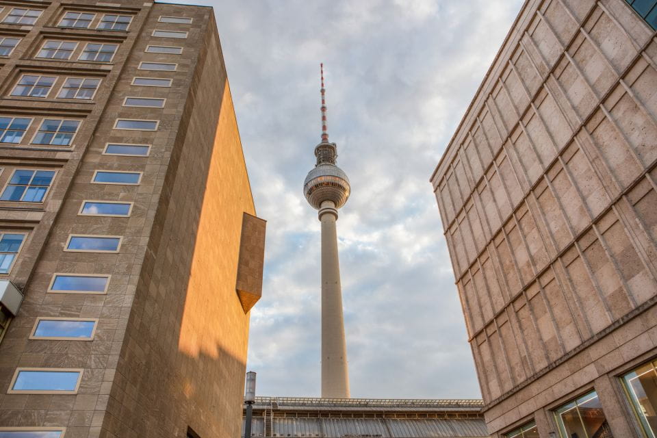 Berlin: Virtual Reality Experience at the TV Tower - Frequently Asked Questions