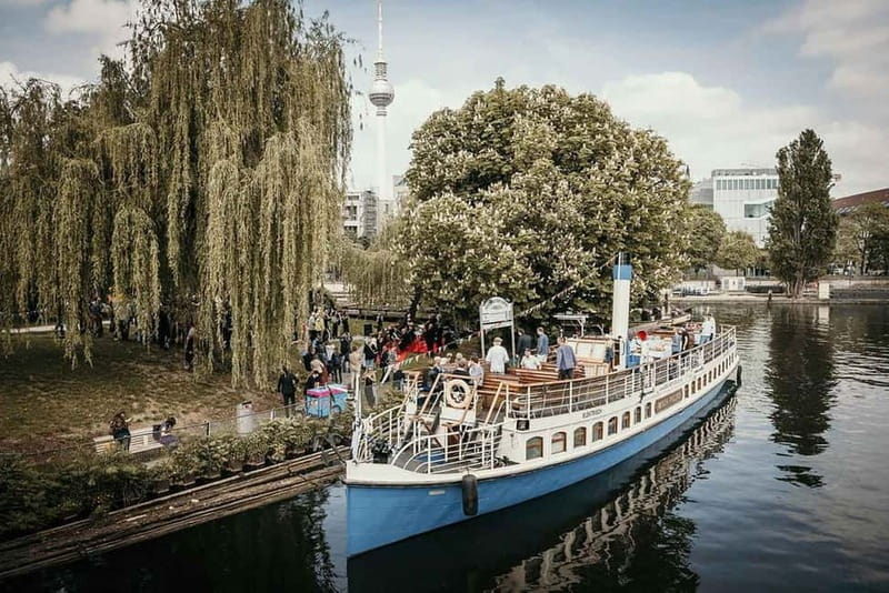 Berlin's Wild East: Nightlife & Counterculture Boat Tour - Who Will Love This Experience?