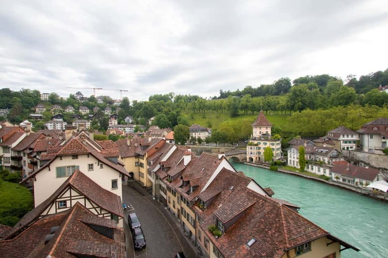 Bern: Private Express Walk with a Local in 60 minutes - Why the Guide Matters