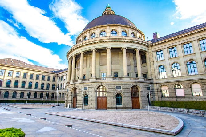 Best Intro to Zurich in 2 hours with a Local - Who It’s Best For and Who Might Be Less Satisfied