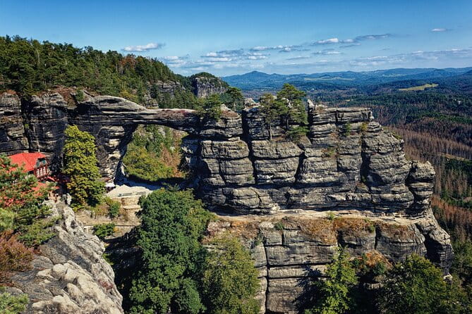 Best of 2 Countries in 1 Tour: Bohemian Saxon Switzerland - Exploring Bohemian and Saxon Switzerland: A Scenic Day from Prague