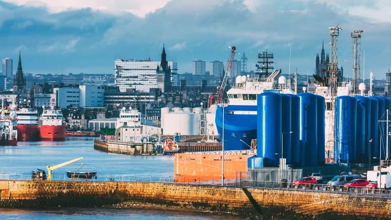 Best of Aberdeen: Private Walking Tour with a Local - Key points / Takeaways