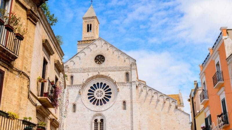 Best of Bari: Private Walking Tour with a Local - Getting to Know Bari: A City of Contrasts