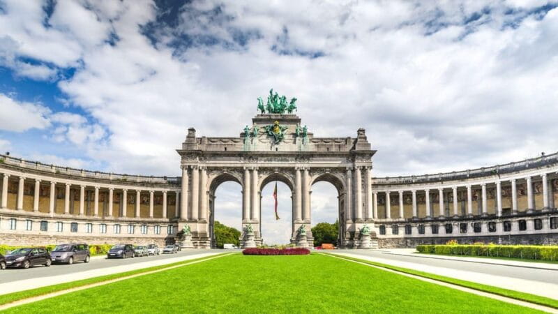 Best of Brussels: Private Walking Tour with a Local - The Green Retreat of Parc du Cinquantenaire