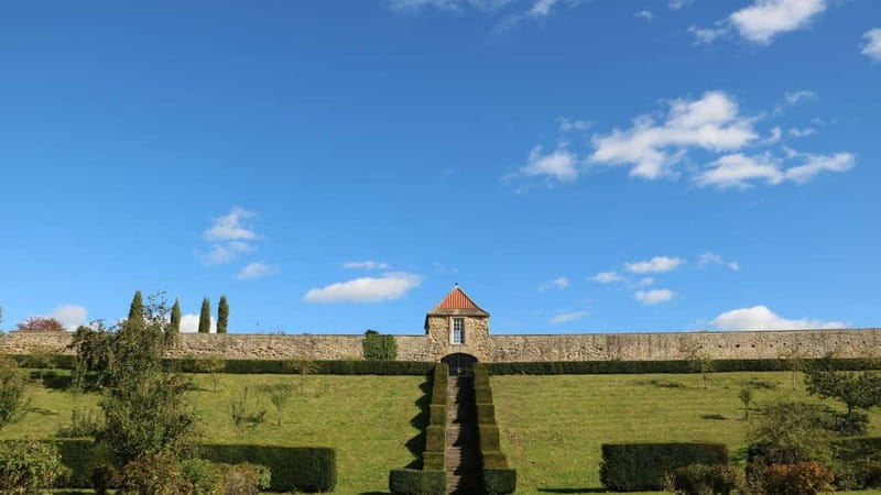 Best of Durham: Private Walking Tour with a Local - Deep Dive into Durham’s Iconic Sights