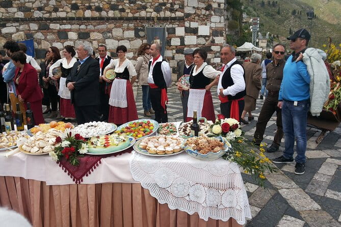 Best of Godfather and Taormina Tour with Street Food Tasting - FAQs