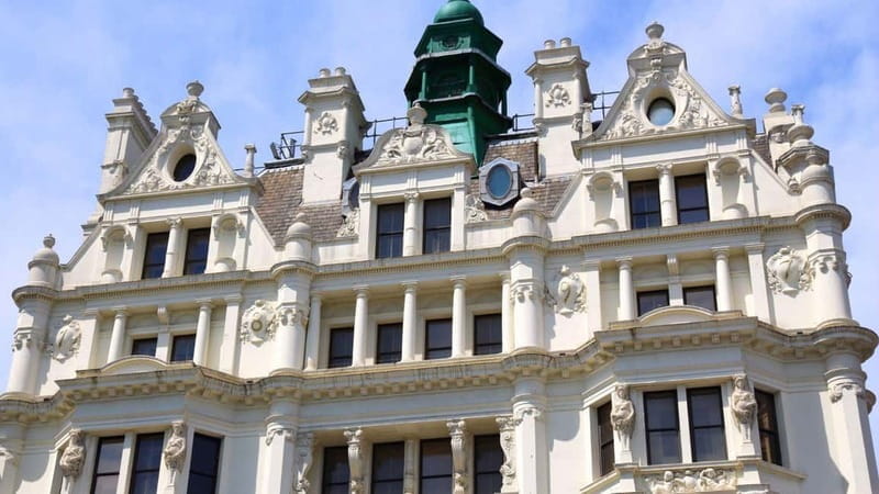 Best of Leicester: Private Walking Tour with a Local - Who Will Love This Tour and Who Might Not