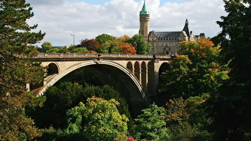 Best of Luxembourg: Private Walking Tour with a Local - Price, Logistics, and Practical Tips