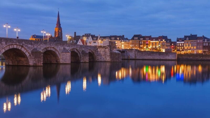 Best of Maastricht: Private Walking Tour with a Local - Key Points / Takeaways