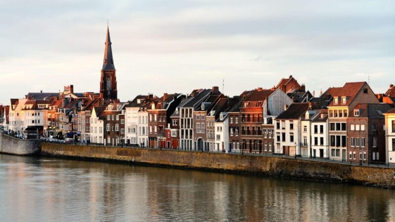 Best of Maastricht: Private Walking Tour with a Local - Price and Value
