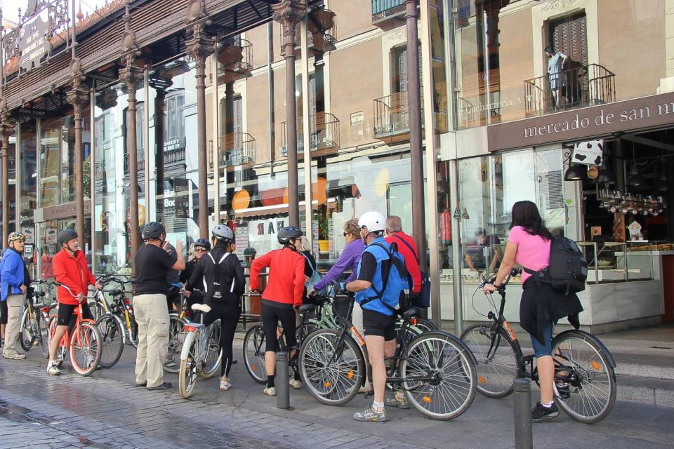 Best of Madrid: 3-Hour Guided Bike Tour in Small Groups - Group Size and Experience