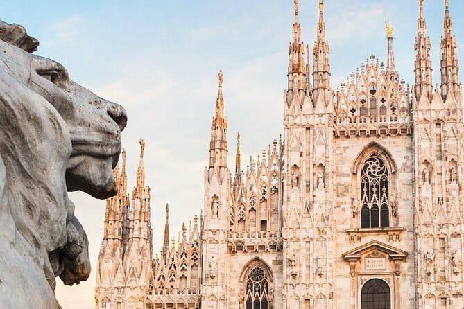 Best of Milan audio tour: From the gorgeous Duomo to Castello Sforzesco - Approaching Milan’s Crown Jewel: The Duomo
