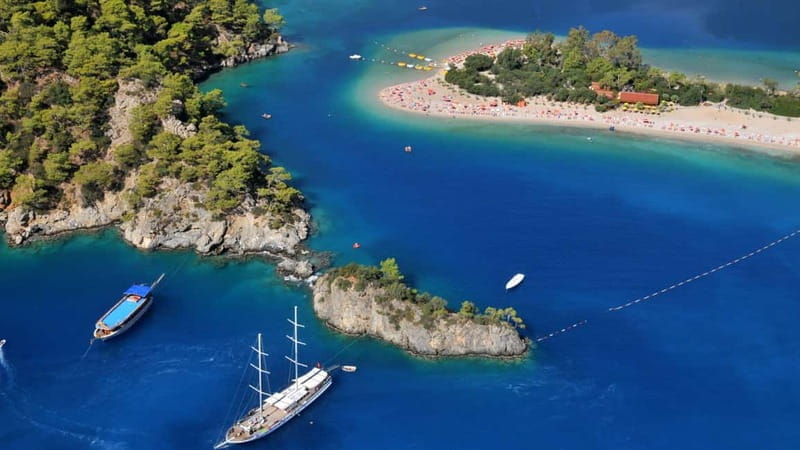 Best of Mula: Private Walking Tour with a Local - Overall Value and Who Should Book This