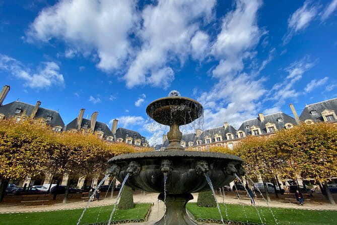 BEST OF ROYAL DAYS & LIFE : 3 audioguided tours - The Glitz and Scandal of South Pigalle