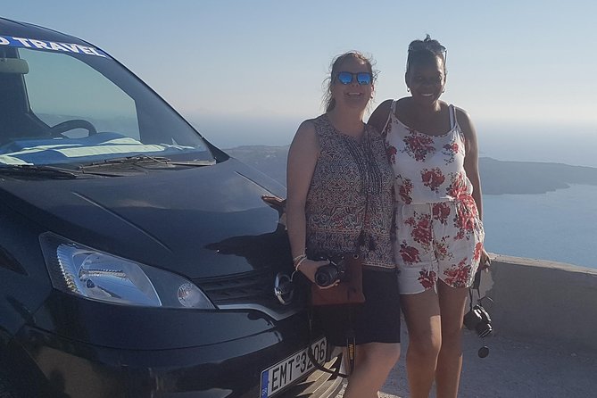 Best of Santorini Customized Private Tour - Visiting Oia Village