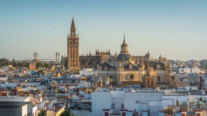 Best of Seville: Private Walking Tour with Local - Exploring Seville with a Local: What to Expect from the Tour