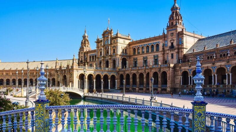 Best of Seville: Private Walking Tour with Local - Logistics and Practicalities