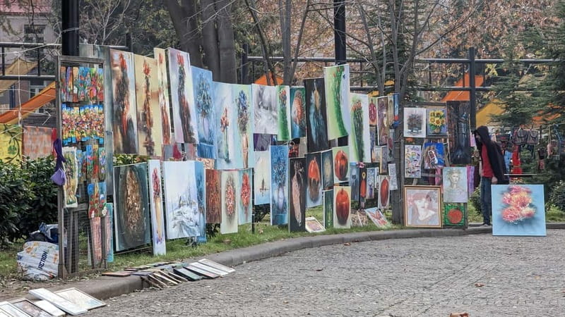 Beyond the Old City: Tbilisi's Hidden Gems Walking Tour - Exploring Tbilisi’s Hidden Corners: The Real Charm