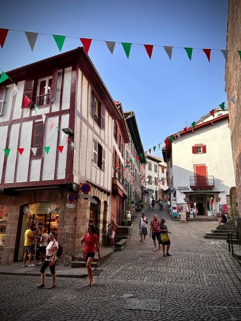 Biarritz: Full-Day Trip Into the Basque Countrys Inland - Highlights: Beautiful Villages and Mountain Scenery
