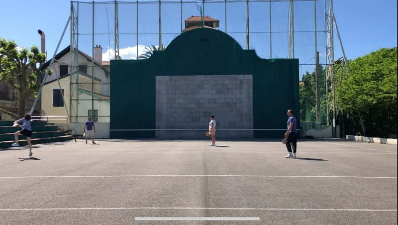 Biarritz happiness: Guided tour on Segway / E-bike + Pala - Price and Logistics