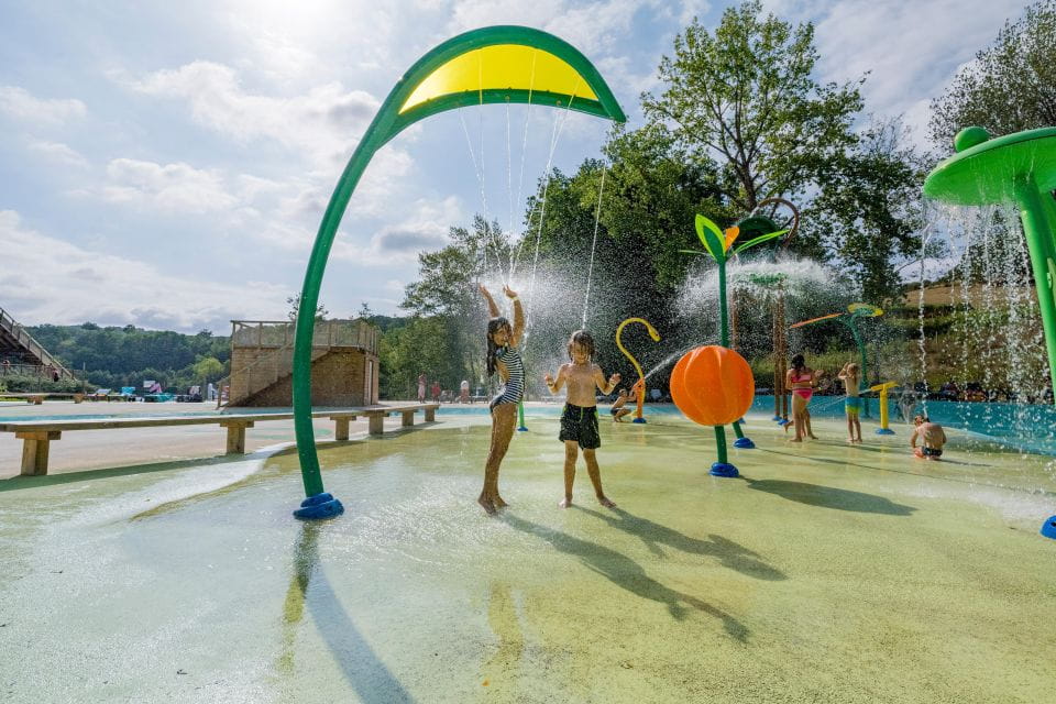 Biarritz: La Base De Pop Water Park Entry Ticket - Key Points