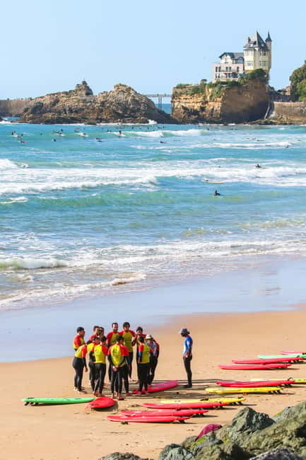 Biarritz: Surf lessons on the Côte des Basques beach - Equipment and Safety: Peace of Mind
