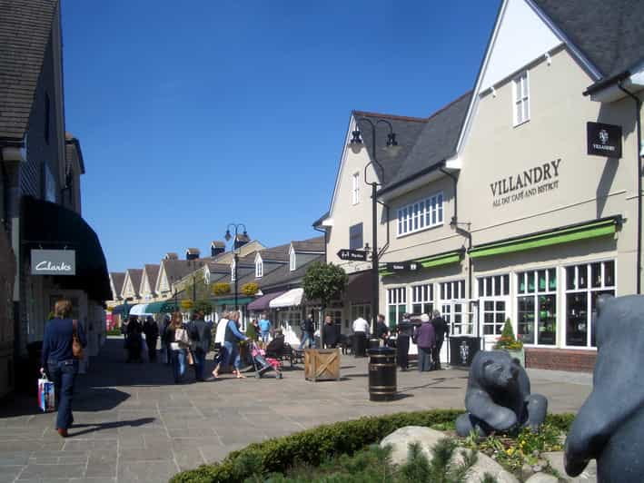 Bicester Village Tour: Shopping Extravaganza - Who is This Tour Best For?