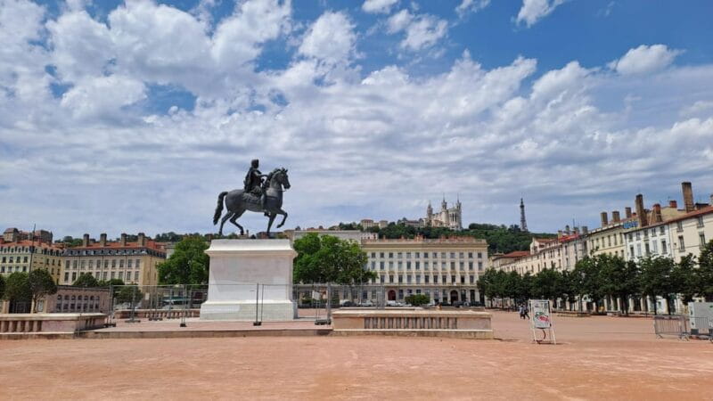 Big traboules in Little Lyon : private walking tour - Exploring Lyon’s Hidden Secrets: A Private Tour of Traboules and History