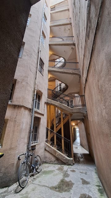 Big traboules in Little Lyon : private walking tour - What Makes This Tour Worth It