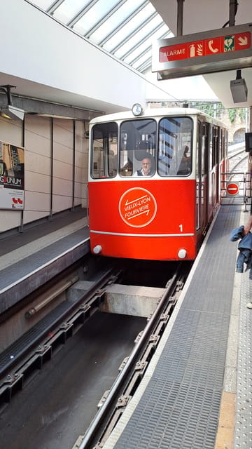 Big traboules in Little Lyon : private walking tour - Who Should Consider This Tour?