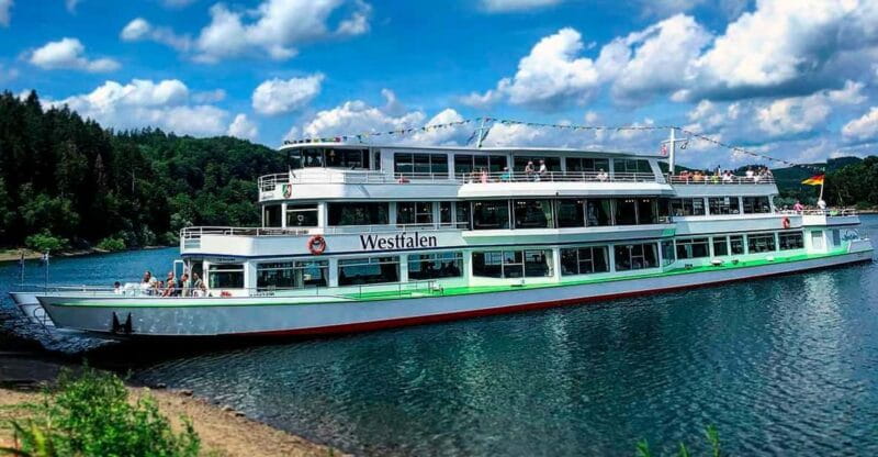 Biggesee: XXL Boat Ride with All-Inclusive Brunch Buffet - Who This Experience Suits Best