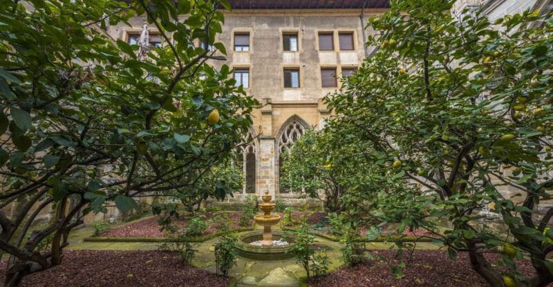 Bilbao: Bilbao Cathedral and San Anton Church Entry Ticket - Key Points / Takeaways