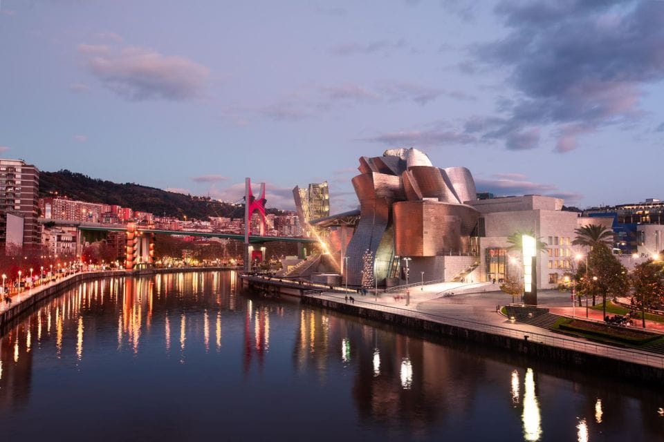 Bilbao: Express Walk With a Local in 60 Minutes - Things To Know