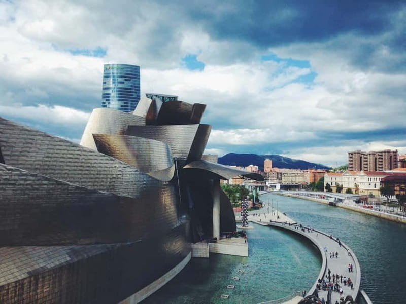 Bilbao: guided walking tour of the city's highlights - Frequently Asked Questions