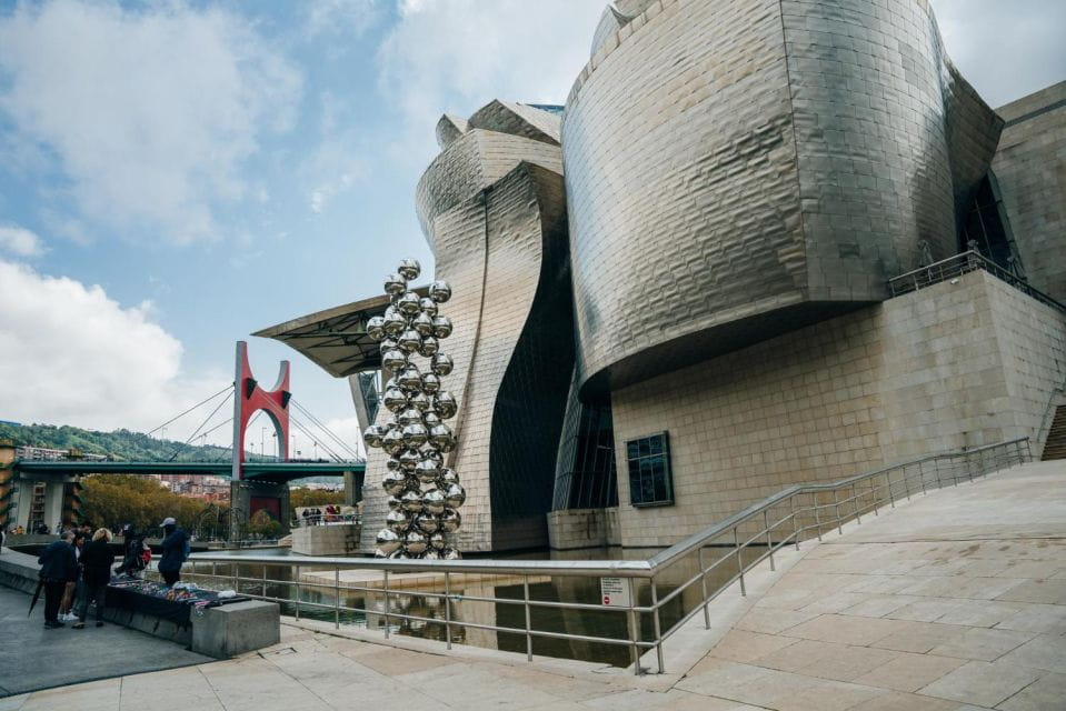 Bilbao: Insta-Perfect Walk With a Local - Things To Know