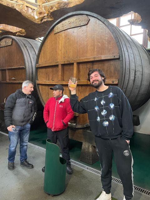 Bilbao: San Sebastian Tour With Cider House Visit & Lunch - Discovering the Local Market