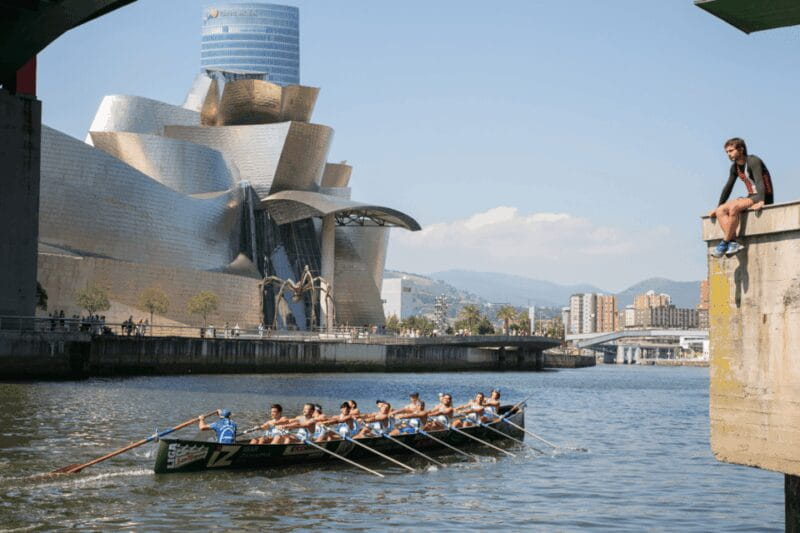 Bilbao: Skip-the-Line Guggenheim Museum Guided Tour - Key points / Takeaways